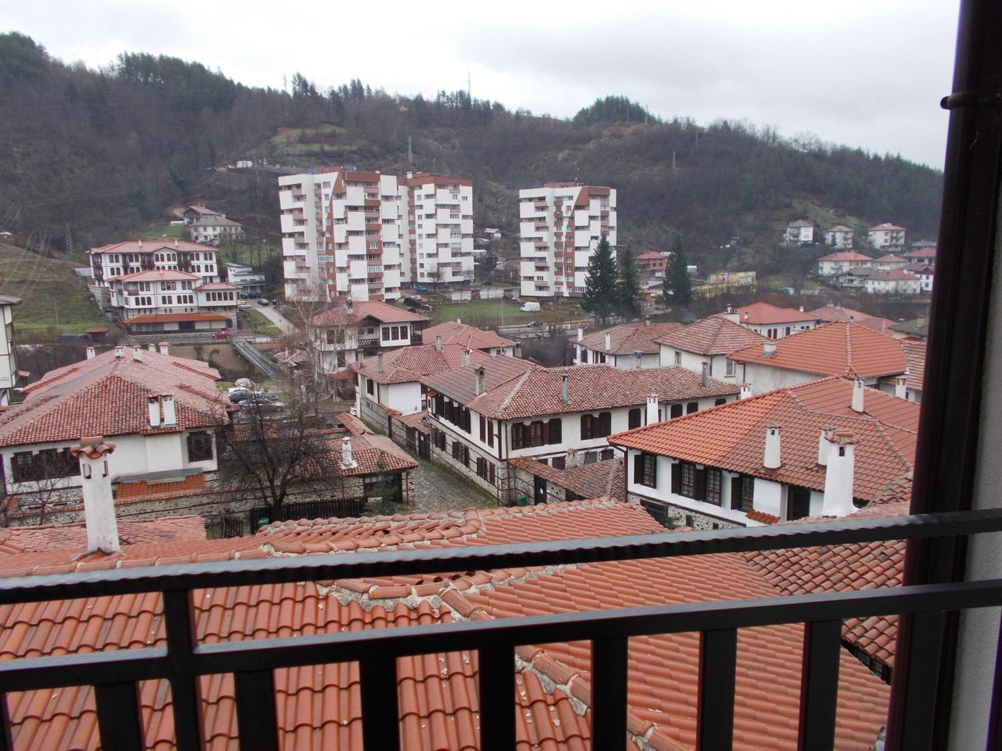 Апартхотел "Старият Град" В Етнографски Комплекс Zlatograd Exterior foto